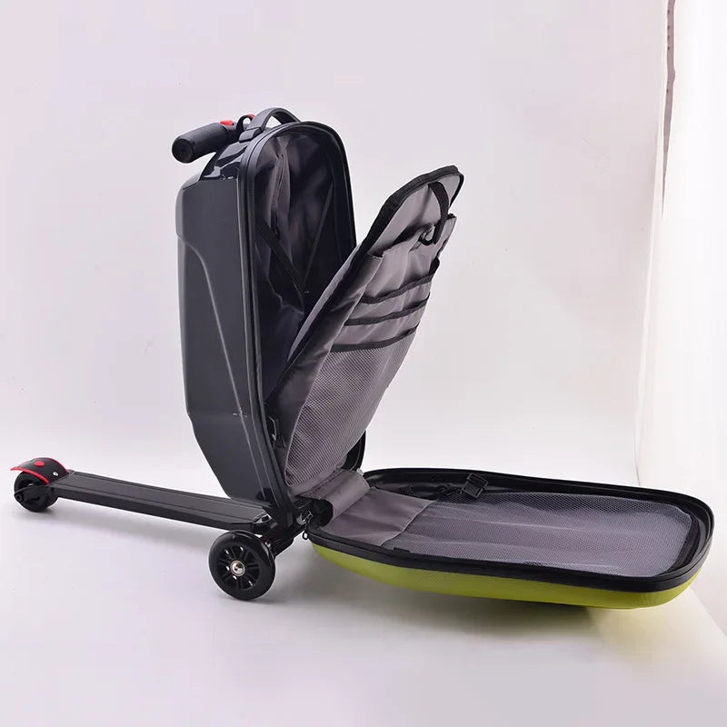 valise-enfant-a-roulette-intérieur